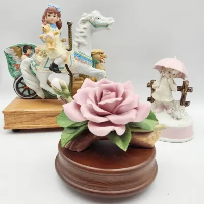 Girls Music Box Lot: The San Francisco Music Box Co, Melodies by Willitts 