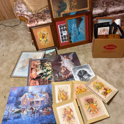 Estate sale photo