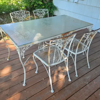 Woodard "Orleans" pattern Wrought Iron w/ Glass Top