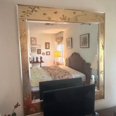 La Barge Chinoiserie Style Églomisé Mirror