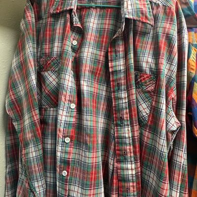 Kingsport Vintage Plaid Button-Down Shirt