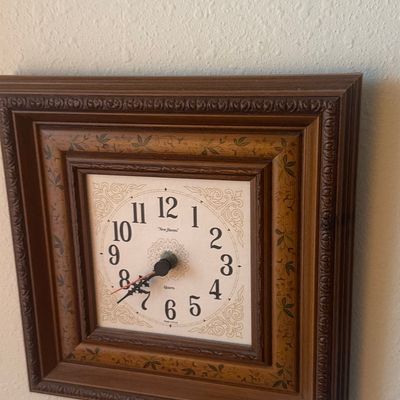 New Haven Quartz Wall Clock