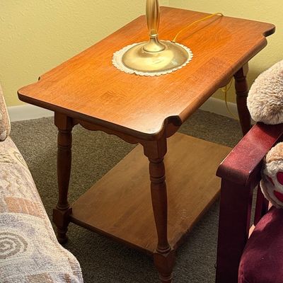 Ethan Allen Maple Two-Tier Side Table