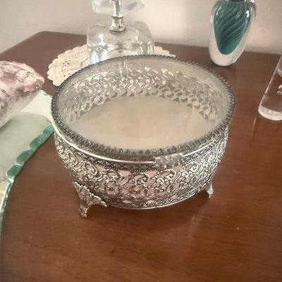 Vintage Ornate Silver-Plated Glass Vanity Box with Filigree