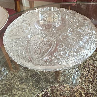 KIG Malaysia "Roses in Hearts" Pattern Clear Pressed Glass Covered Candy Dish