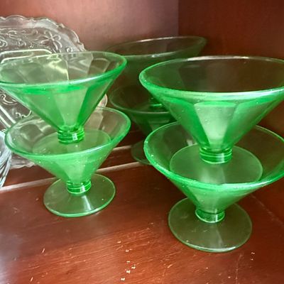 Federal Glass Green Uranium Paneled Optic Sherbet Dishes
