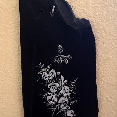Hand-Painted Slate Plaque with Bee and Floral Motif