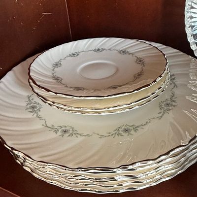 Lenox Musette Pattern Dinnerware