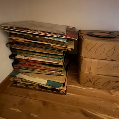 Estate sale photo