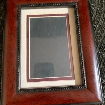 Decorative Solid Wood Shadow Box Picture Frame 5x7 Photo Display w/ Double Mat & Glass