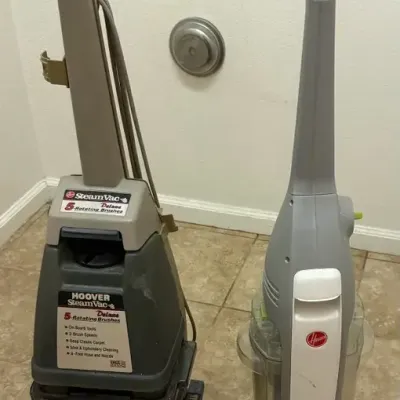 Lot of 2 Hoover Carpet Cleaners – SteamVac Deluxe & FloorMate Deluxe