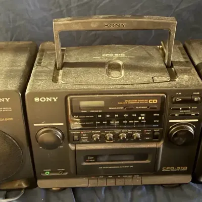 Sony CFD-510 Mega Bass CD/Cassette Boombox Stereo with Detachable Speakers