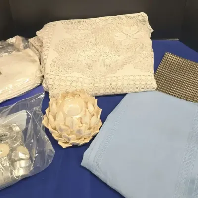 5' Round Blue & 5x8 Lace Tablecloths, Ceramic Artichoke Tealight Candle Holder, Napkins, Placemats
