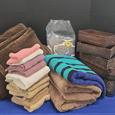 Bed & Bath - Luxury Towels, Brown Blanket, Soap Dispensers, Storage Baskets, Grey King Bed Sheet Set