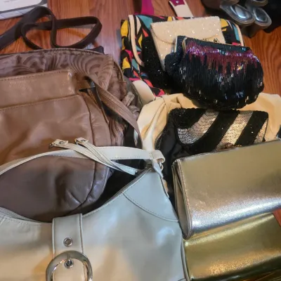 Sale Photo Thumbnail #160