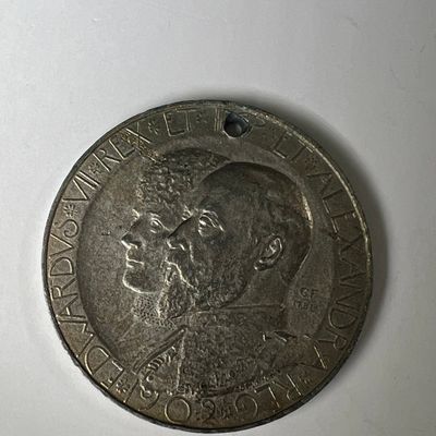 Edward VII and Queen Alexandra Coronation Medal