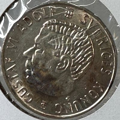 -*1954 Sweden 5 Kronor .400 Silver Coin - Gustaf VI Adolf