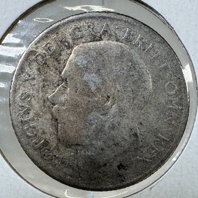 -*1922 British One Shilling .500 Silver Coin - George V
