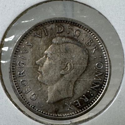 -*1941 Great Britain Three Pence .500 Silver Coin
