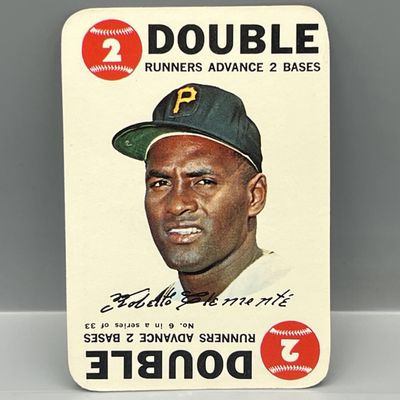 Sale Photo Thumbnail #163: 1968 Topps Game Roberto Clemente #6