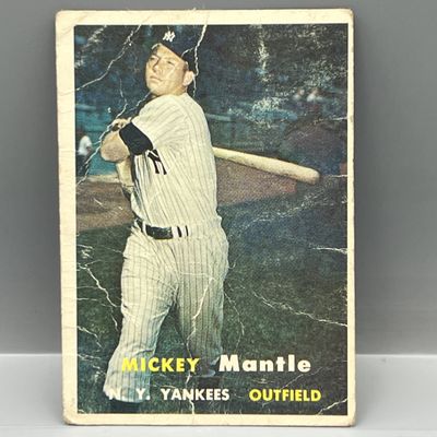 1957 Topps Mickey Mantle #95 - HOF - Yankees - Low Grade