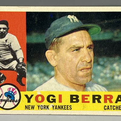 Sale Photo Thumbnail #129: 1960 Topps #480 Yogi Berra (HOF) / Yankees - Sharp!