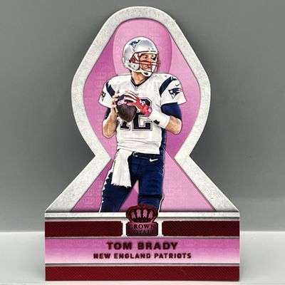 2015 Panini Crown Royale Tom Brady Pink Ribbons Red Foil Die Cut Insert #PR8