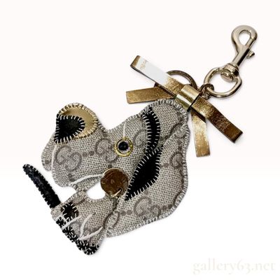 Sale Photo Thumbnail #199: Gucci Guccioli Ulisse Great Dane GG Supreme Bag Charm with Box