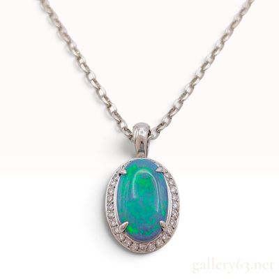 Pt900 Platinum 7.90ct Natural Black Opal and 0.56ctw Natural Diamond Pendant Necklace W/CGL Report