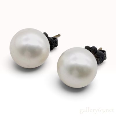 Tiffany & Co. Sterling Silver and 9.5mm Cultured Pearl Stud Earrings
