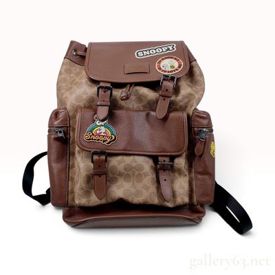 Sale Photo Thumbnail #195: Coach X Peanuts Sprint Backpack in Signature Canvas with Patches