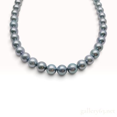 Silver and 8.0-9.0mm Silver-Gray Cultured Pearl Necklace
