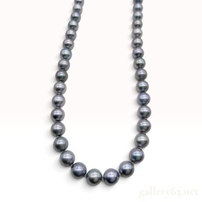 Sale Photo Thumbnail #184: Silver and Graduated Silvery-Grey Cultured Pearl Necklace 18 Inch