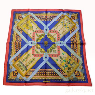 Sale Photo Thumbnail #251: Hermes Brins d'or (Golden Strands) Silk Carre 45 in Blue and Red