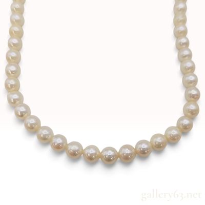 Sale Photo Thumbnail #280: A Vintage Silver and Cultured Pearl Single-Strand Necklace