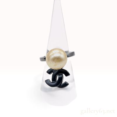 Chanel Oversized Faux Pearl and CC Logo Gunmetal Ring with Box