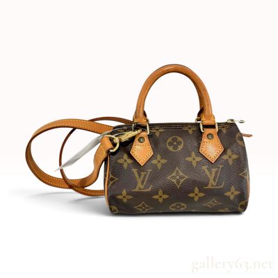 Sale Photo Thumbnail #164: Vintage Louis Vuitton Monogram Mini Speedy Brown Coated Canvas Handbag