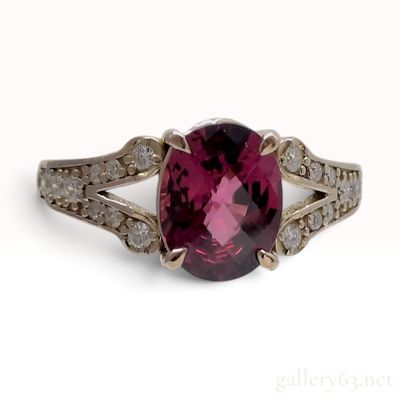 18K Yellow Gold 2.10ct Rhodolite Garnet and 0.23ctw Natural Diamond Ring Size 7