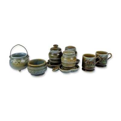 8pc Wade Irish Porcelain Miniatures with a Base