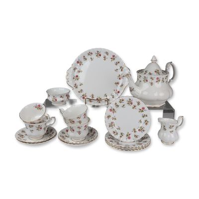 16pc Royal Albert Winsome Bone China Tea and Dessert Service, Service for 4