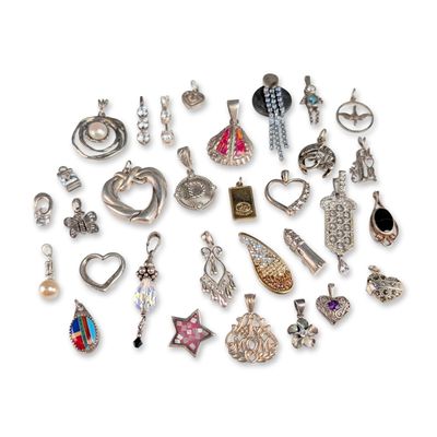 32pc Assortment of Sterling Pendants