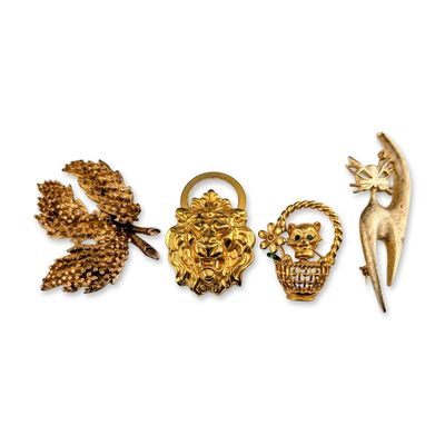 4pc Assortment of Vintage Gold Tone Animal and Botanical Jewelry