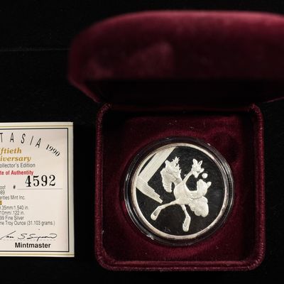 Sale Photo Thumbnail #414: FANTASIA OSTRICH 1 OZ .999 SILVER ROUND