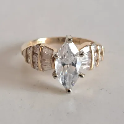 Sale Photo Thumbnail #394