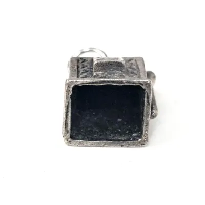 Sale Photo Thumbnail #470