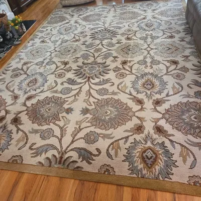 Surya Chesar 100% Wool 9' x 12' Area Rug