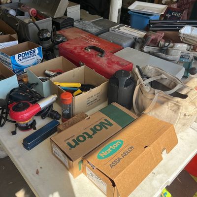 Estate sale photo