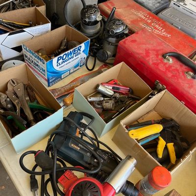 Estate sale photo