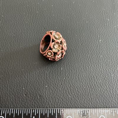 Beautiful rose tone ring with light pink rhinestones