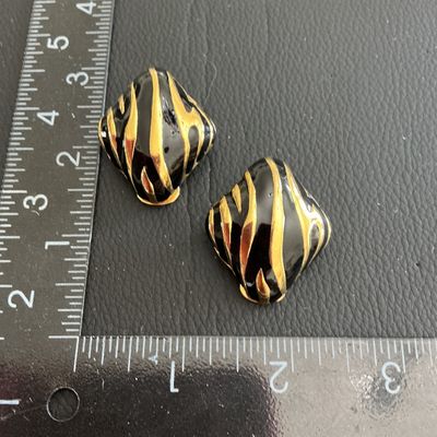 Beautiful Vintage Gold Tone and black enamel earrings signed